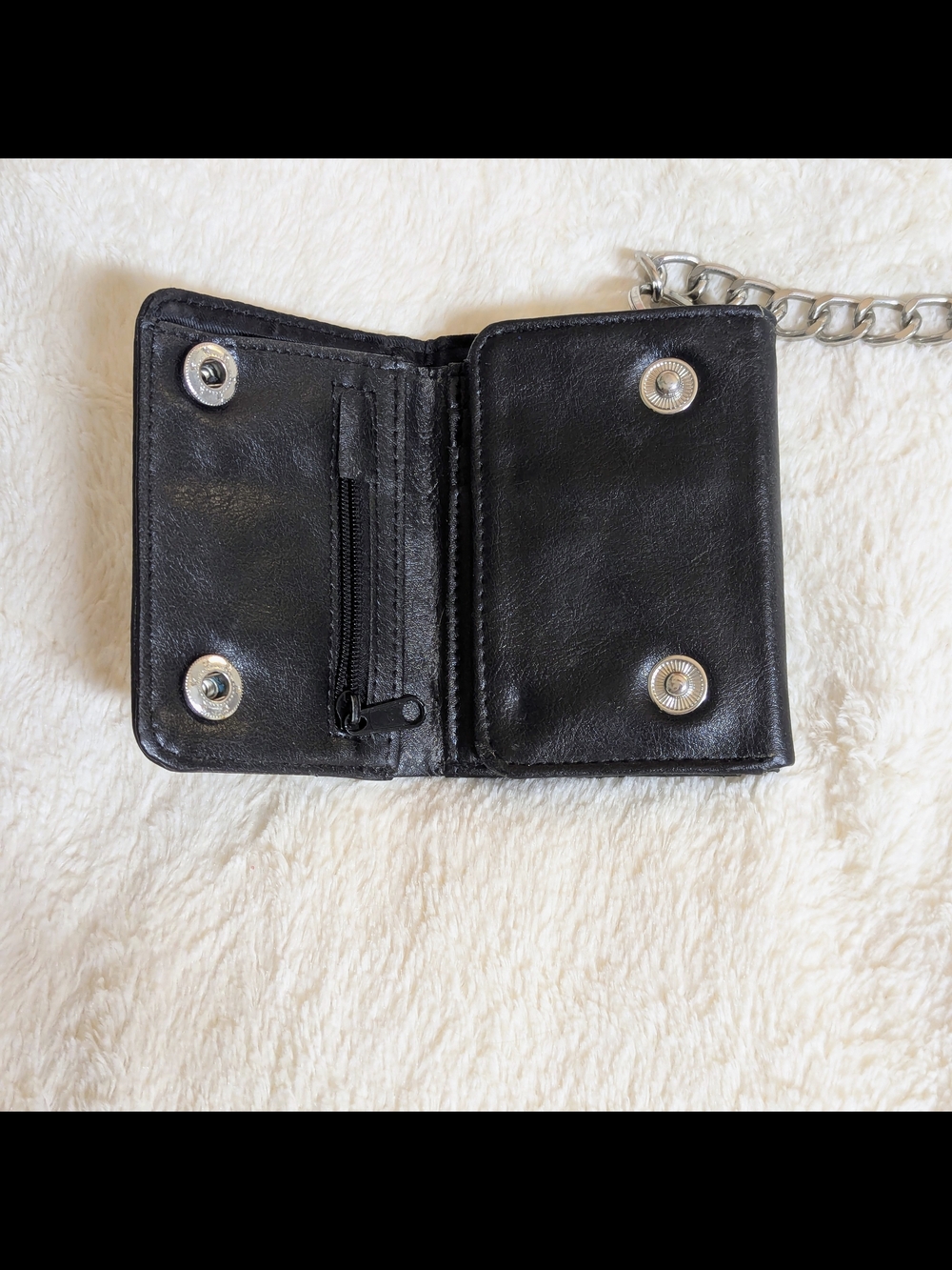 Black Leather Chain Wallet with Silver Hardware - Picture 4 of 14
